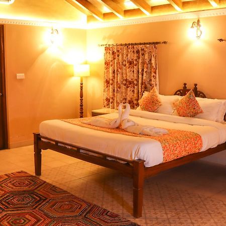 Surya Kiran Heritage Hotel Panaji Exterior photo