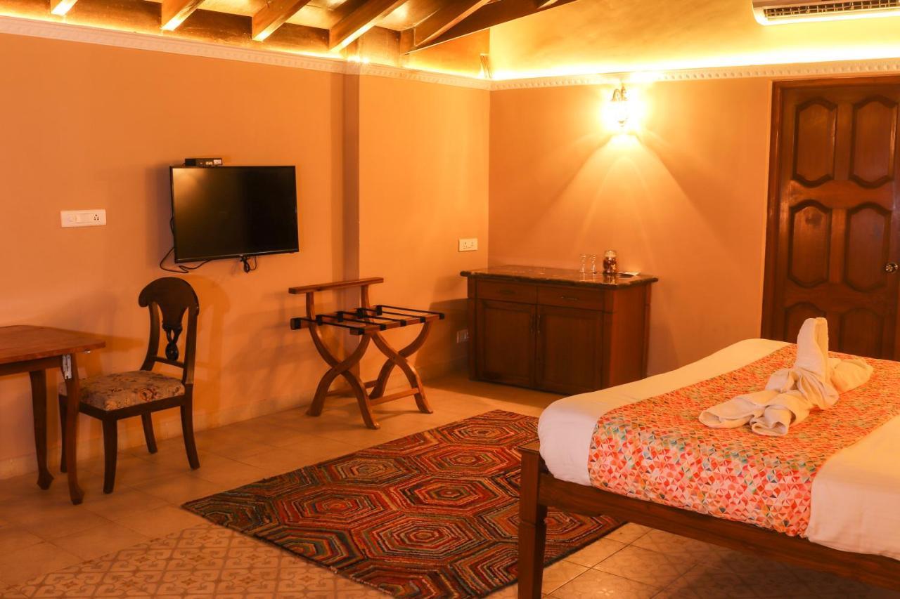 Surya Kiran Heritage Hotel Panaji Exterior photo